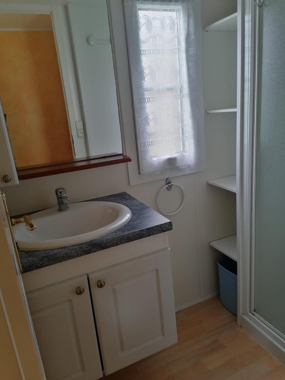 Mobil-Home Dans Camping Municipal Kermaria-Sulard Εξωτερικό φωτογραφία