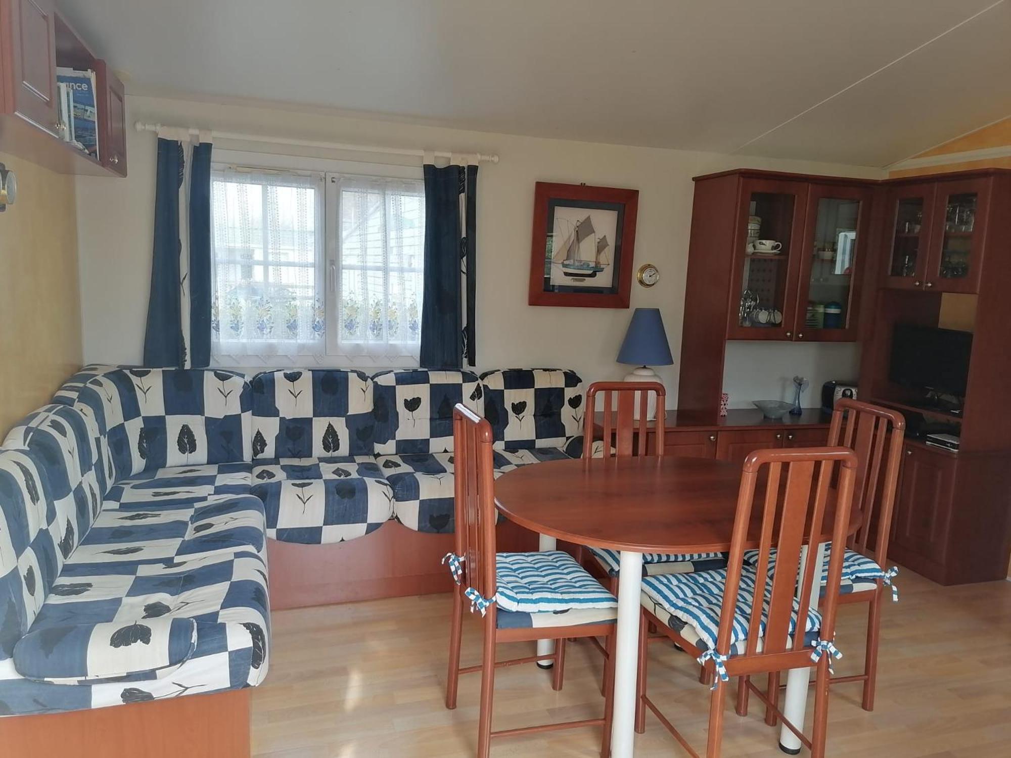Mobil-Home Dans Camping Municipal Kermaria-Sulard Εξωτερικό φωτογραφία